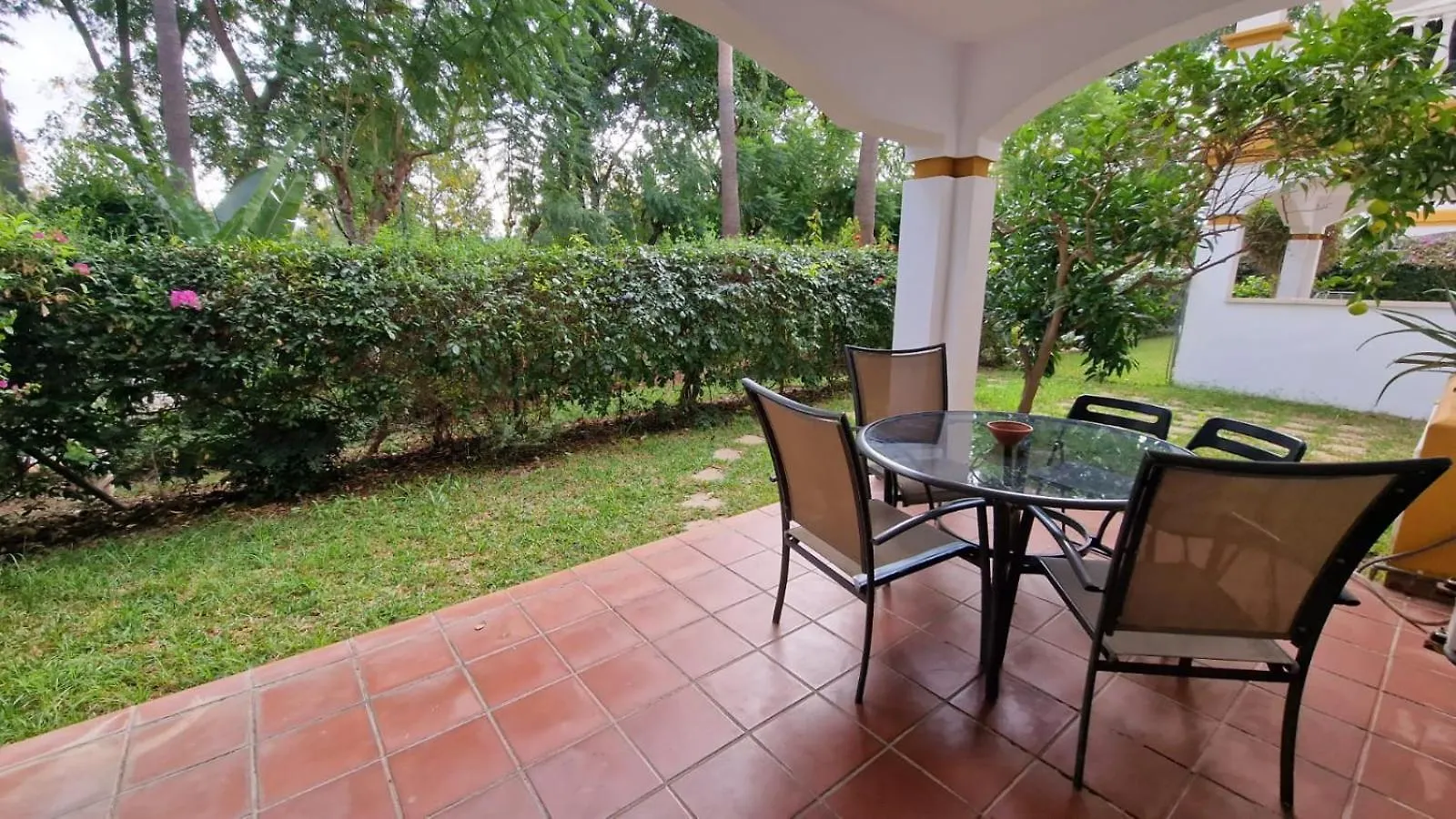 Apartment Family Friendly Ground Floor 2 Bedroom Dama De Noche Rdr200 Marbella